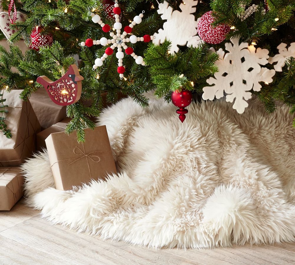 Luxe Faux Fur Tree Skirt